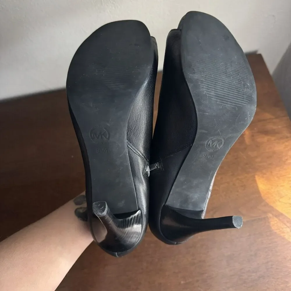 Michael Kors Cheyenne Sz 9.5 Ankle Boot Bootie Black Leather Heels Peep Toe $195